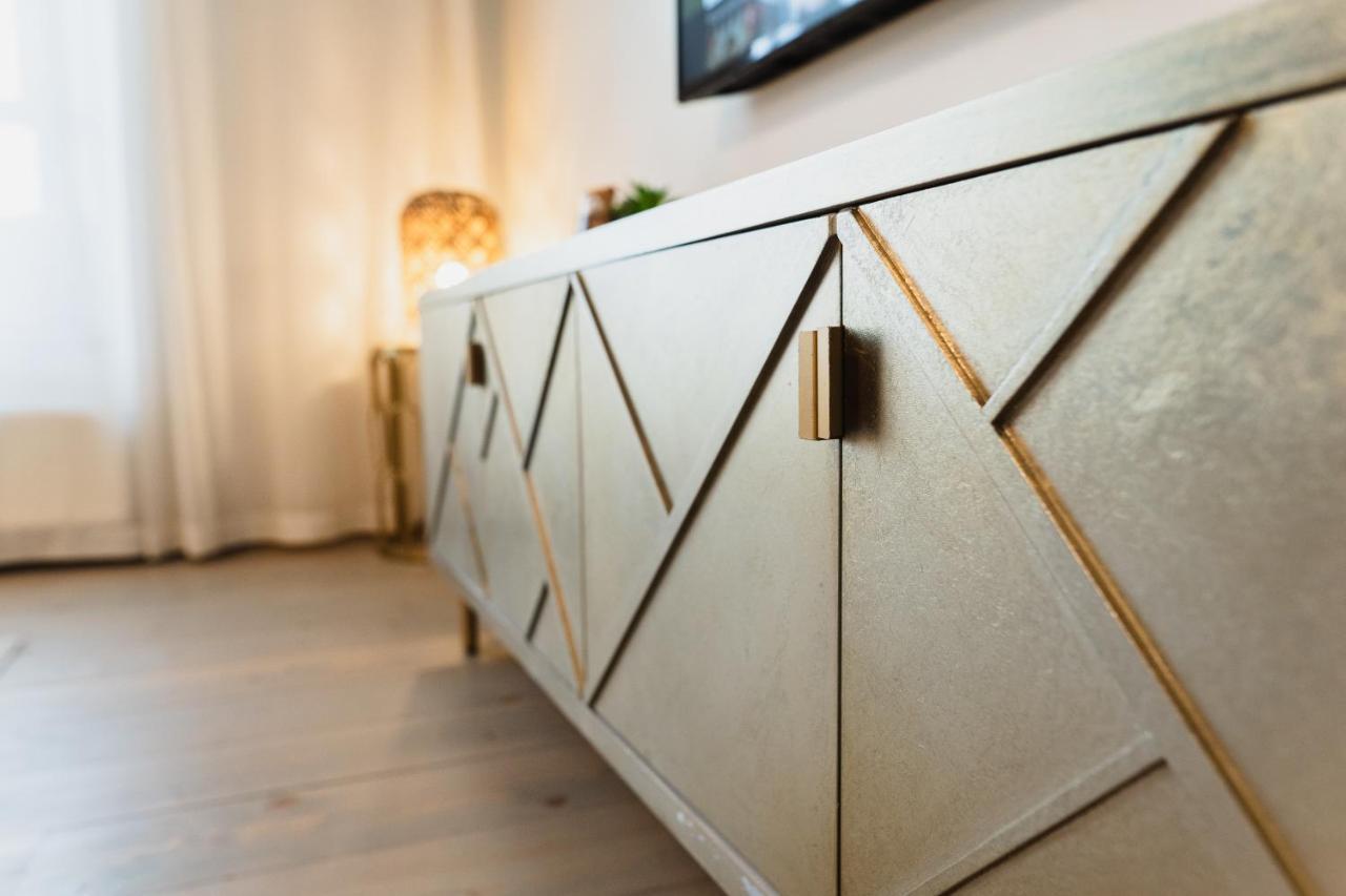 Rataskaevu Boutique - 7 Unique Apartments تالين المظهر الخارجي الصورة
